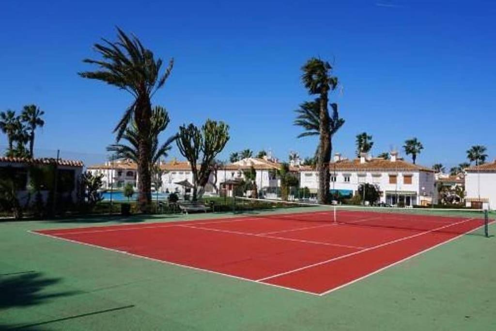 Bungalow En Los Balcones Planta Baja Manzana 5 Numero 18 Alicante Ngoại thất bức ảnh
